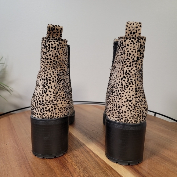 MIA Animal Print Slip on Chelsea Combat Boots Size 7 - Picture 5 of 14